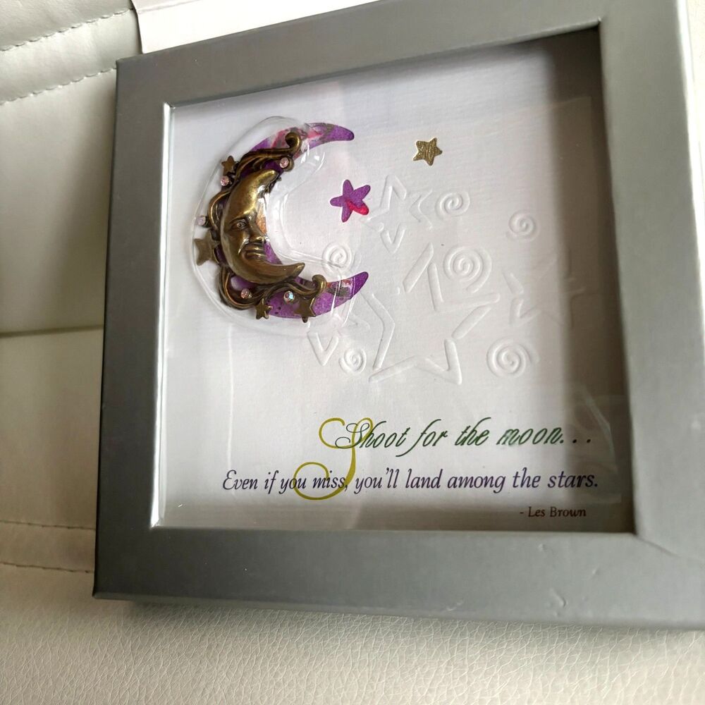 Beautiful Gift Boxed Framed Les Brown Shoot For The Moon Quote & Brooch Pin